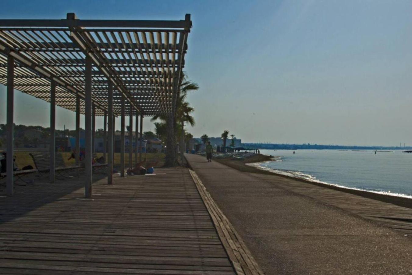 Oroklini Star 200Metres From The Sandy Beach Ларнака Экстерьер фото