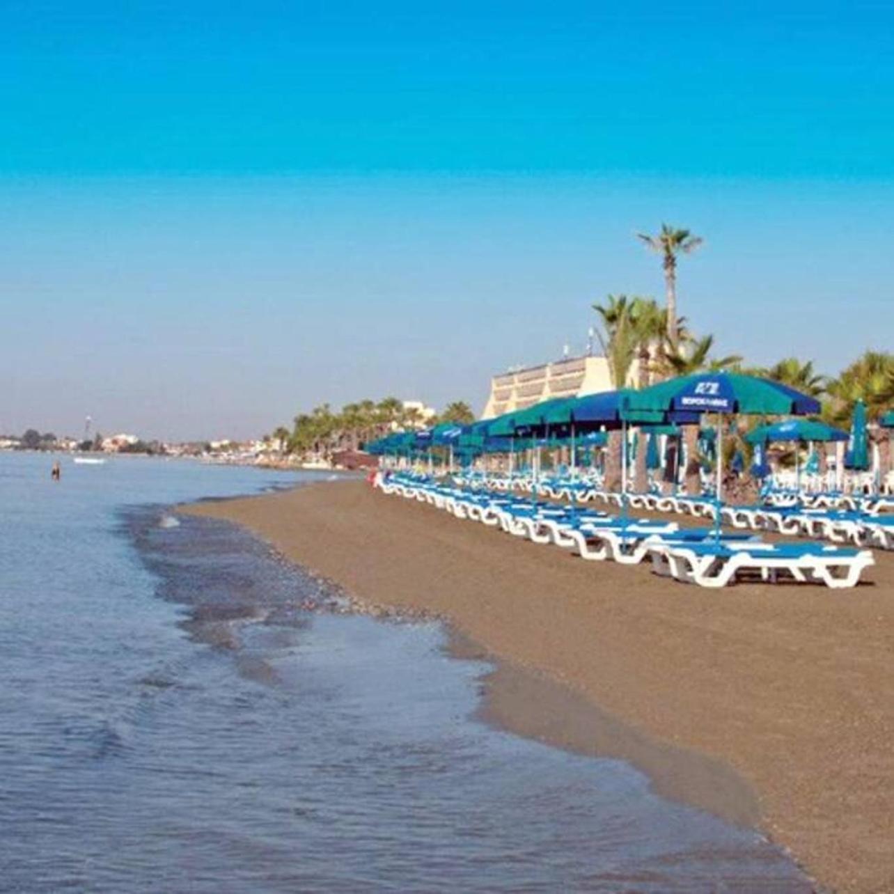 Oroklini Star 200Metres From The Sandy Beach Ларнака Экстерьер фото